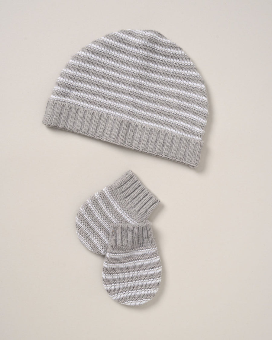 4 Piece Striped Cable Knit Set - Grey