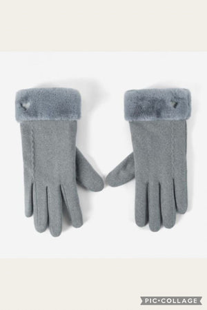 Heart Cut Out Winter Gloves - Grey