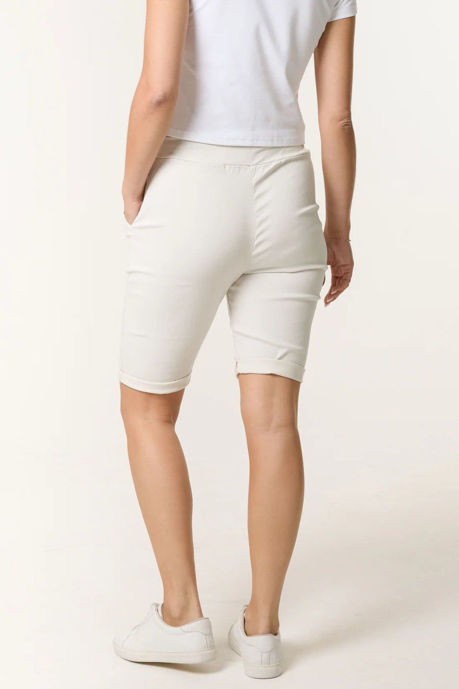 Magic Non-Crush Drawstring Shorts - Beige